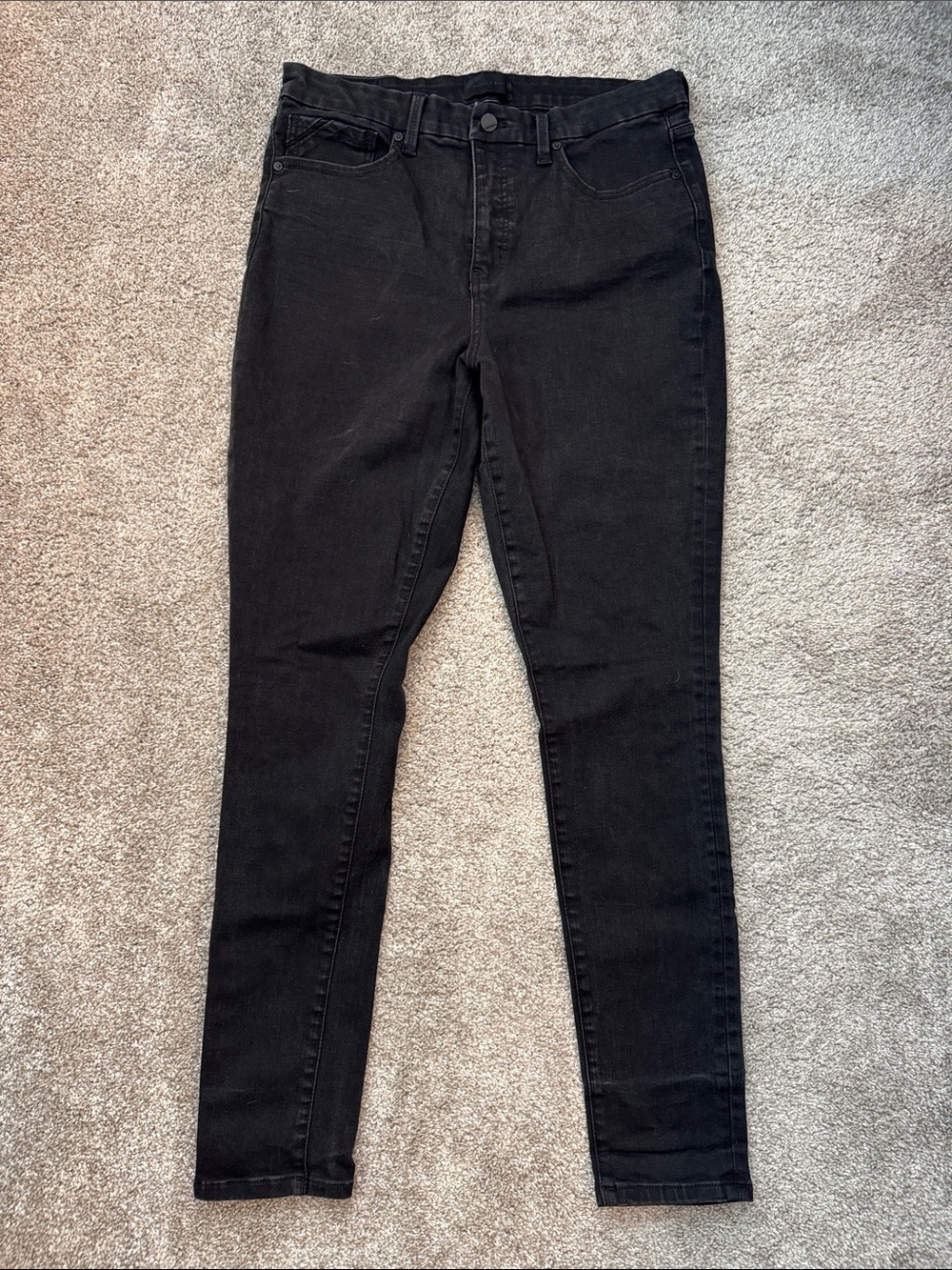 Buckle Black High-Rise Skinny Jeans